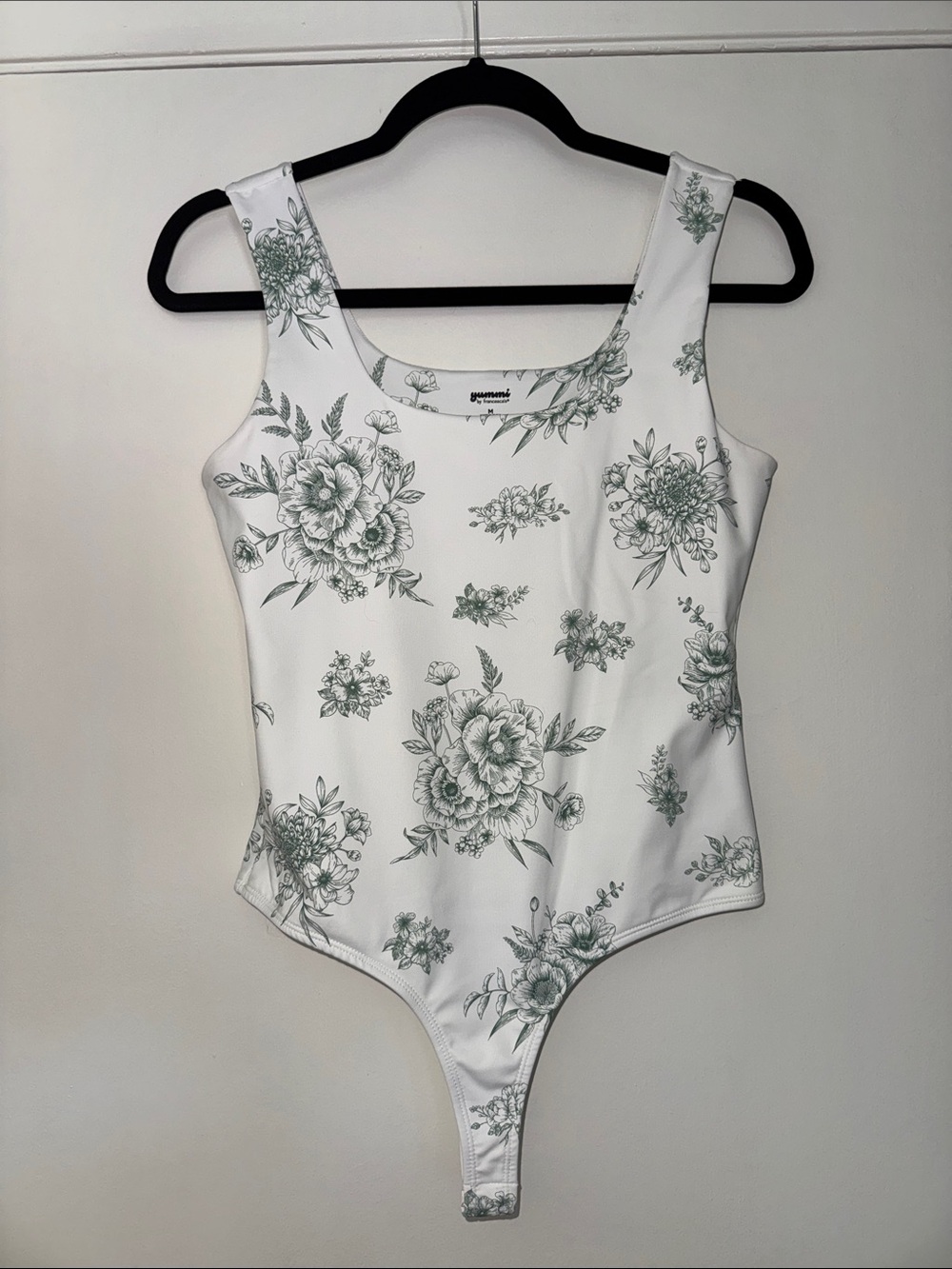 Francesca's Floral Bodysuit in White & Green Size Medium Like New